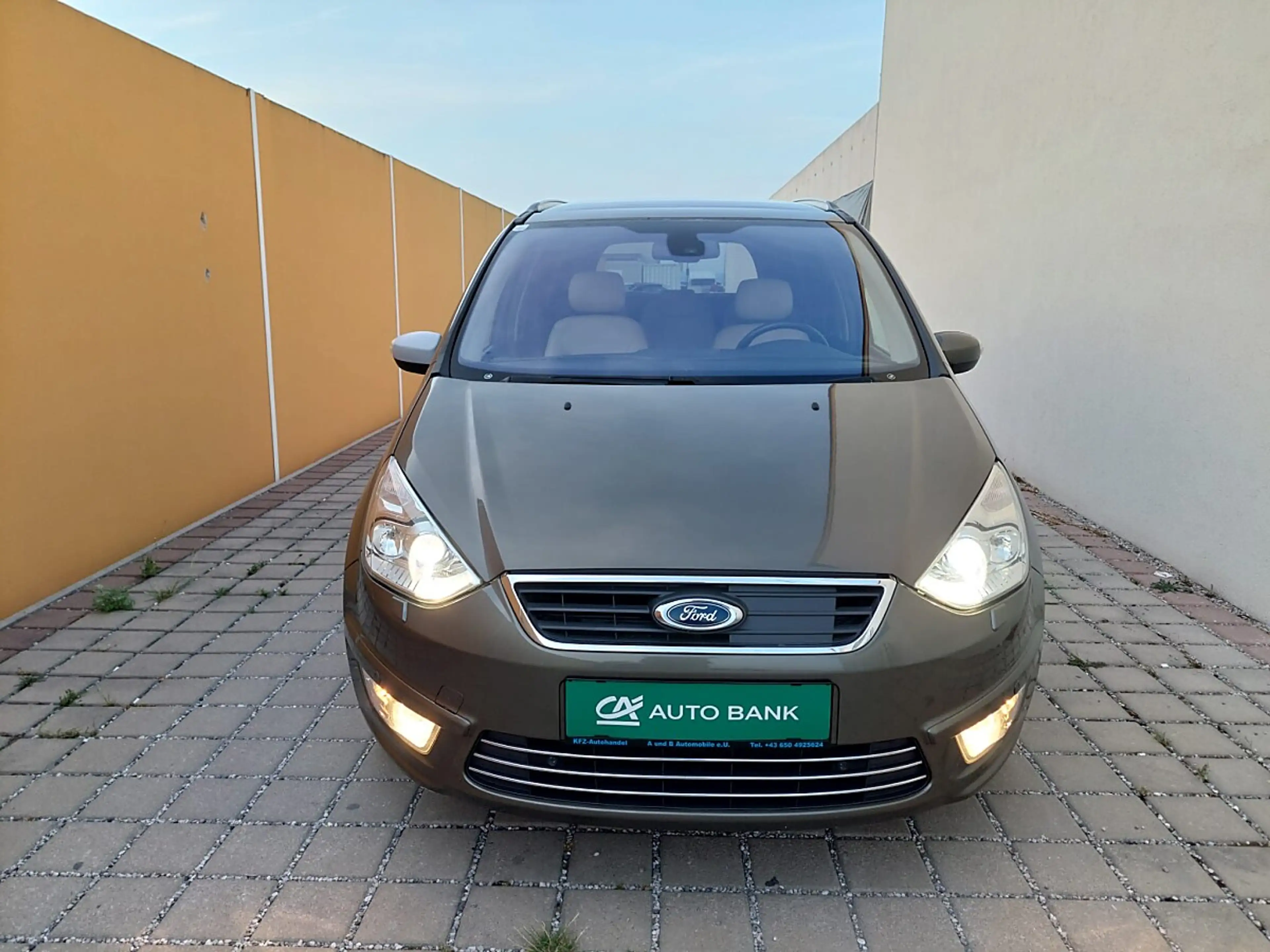 Ford Galaxy TITANIUM 2,0 TDCi DPF . 7 Sitze — photo 2