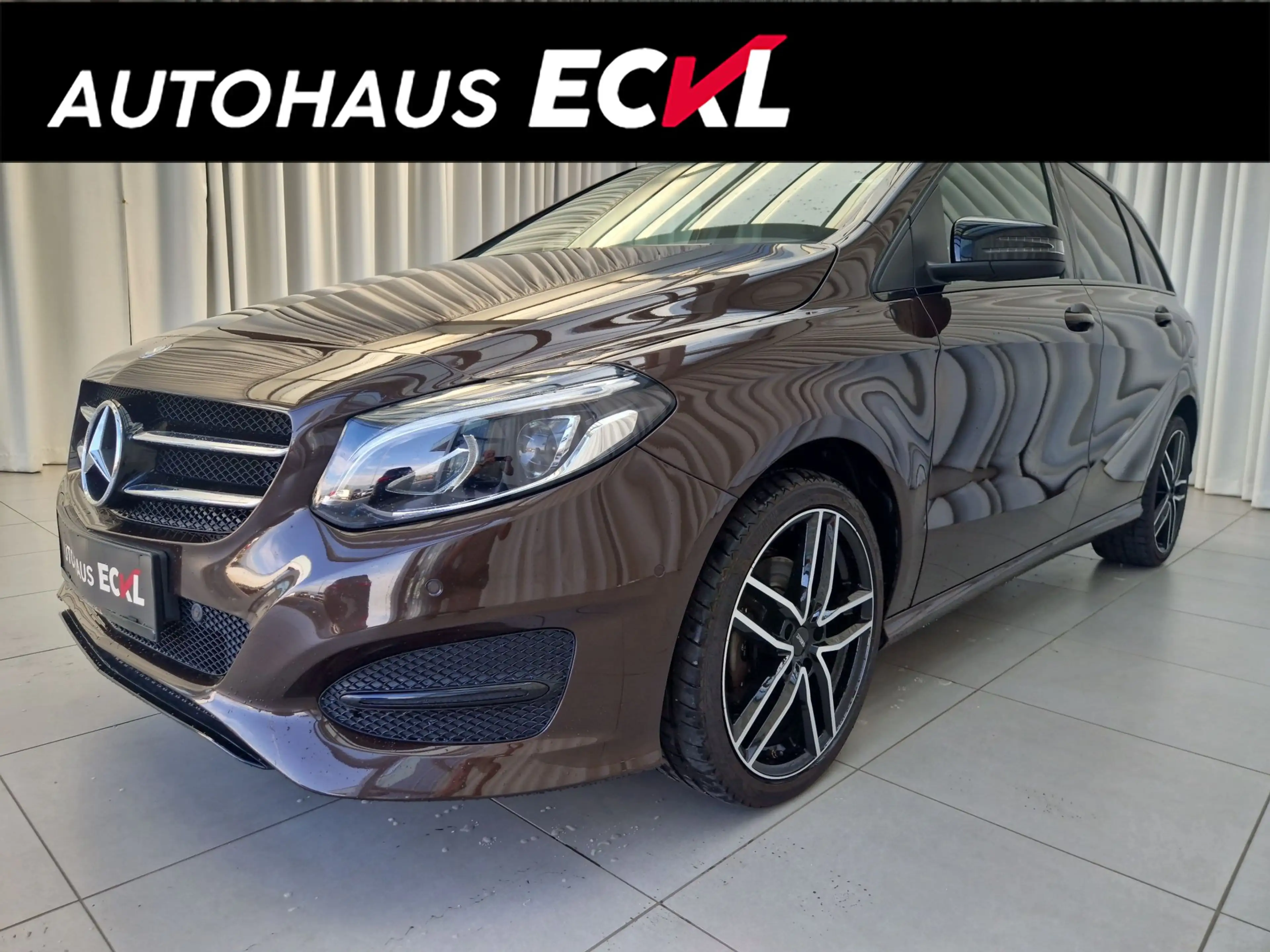 Mercedes-Benz B 200 d 4MATIC AUT Kam. KlimaA LED Nacht Navi