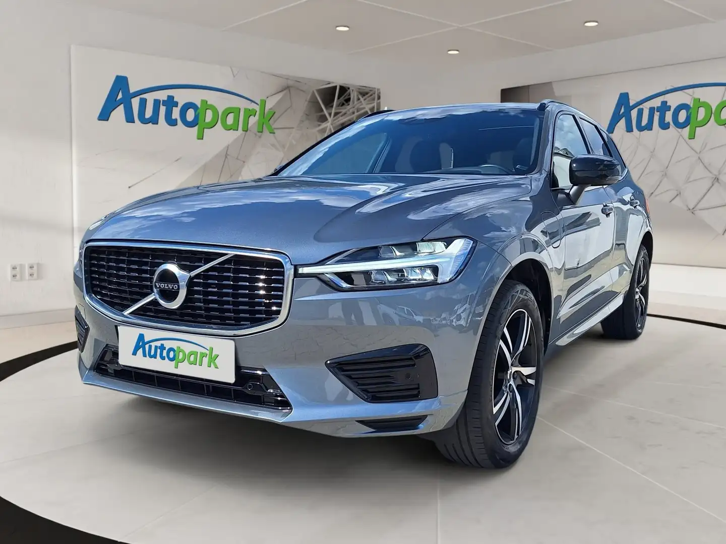 Volvo XC60 T8 AWD RECHARGE R-DESIGN Grau - 1