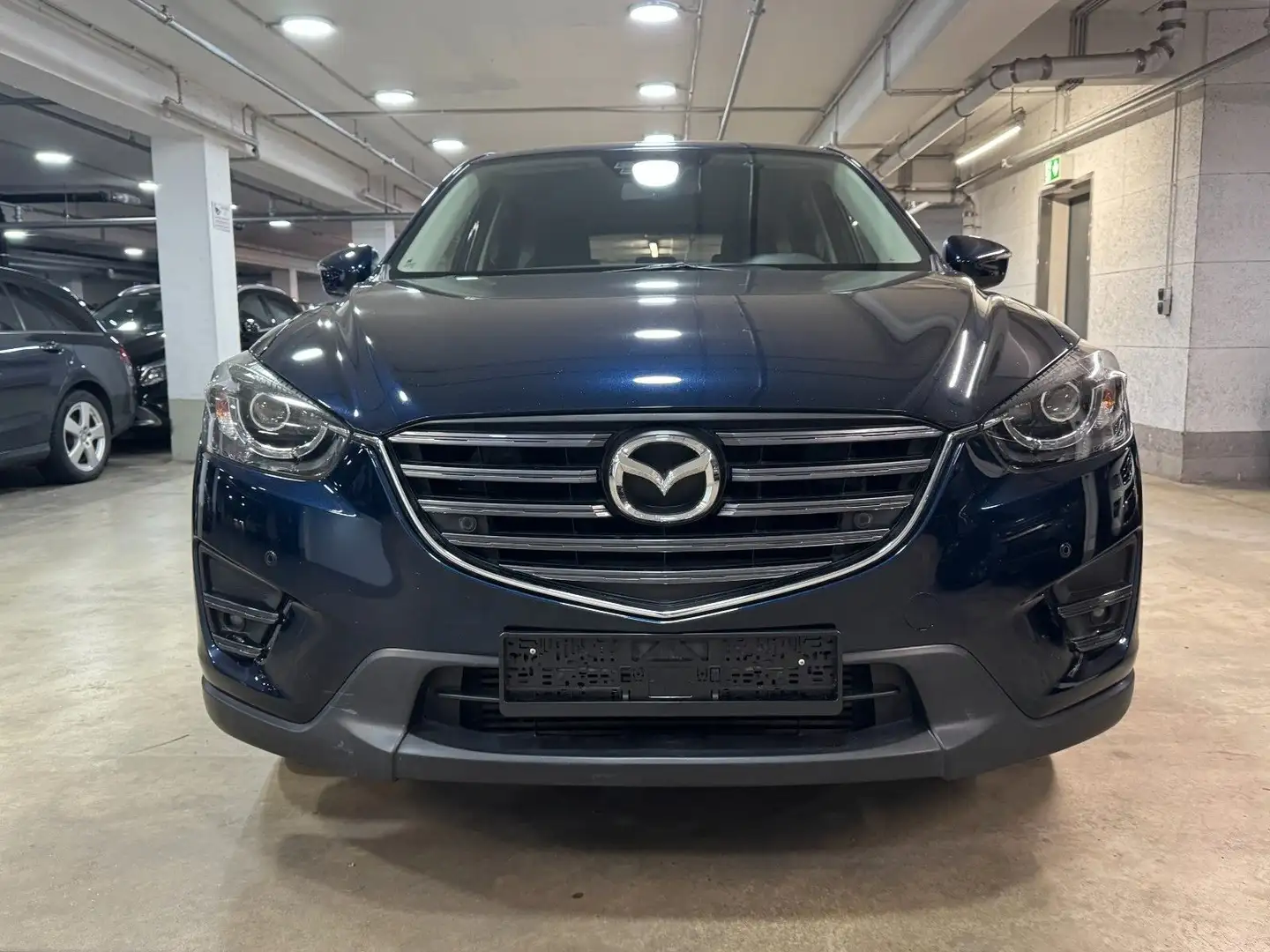 Mazda CX-5 2.2 SKYACTIV-D AWD Navi~Klima~Rückfahrk.~Te Blau - 2