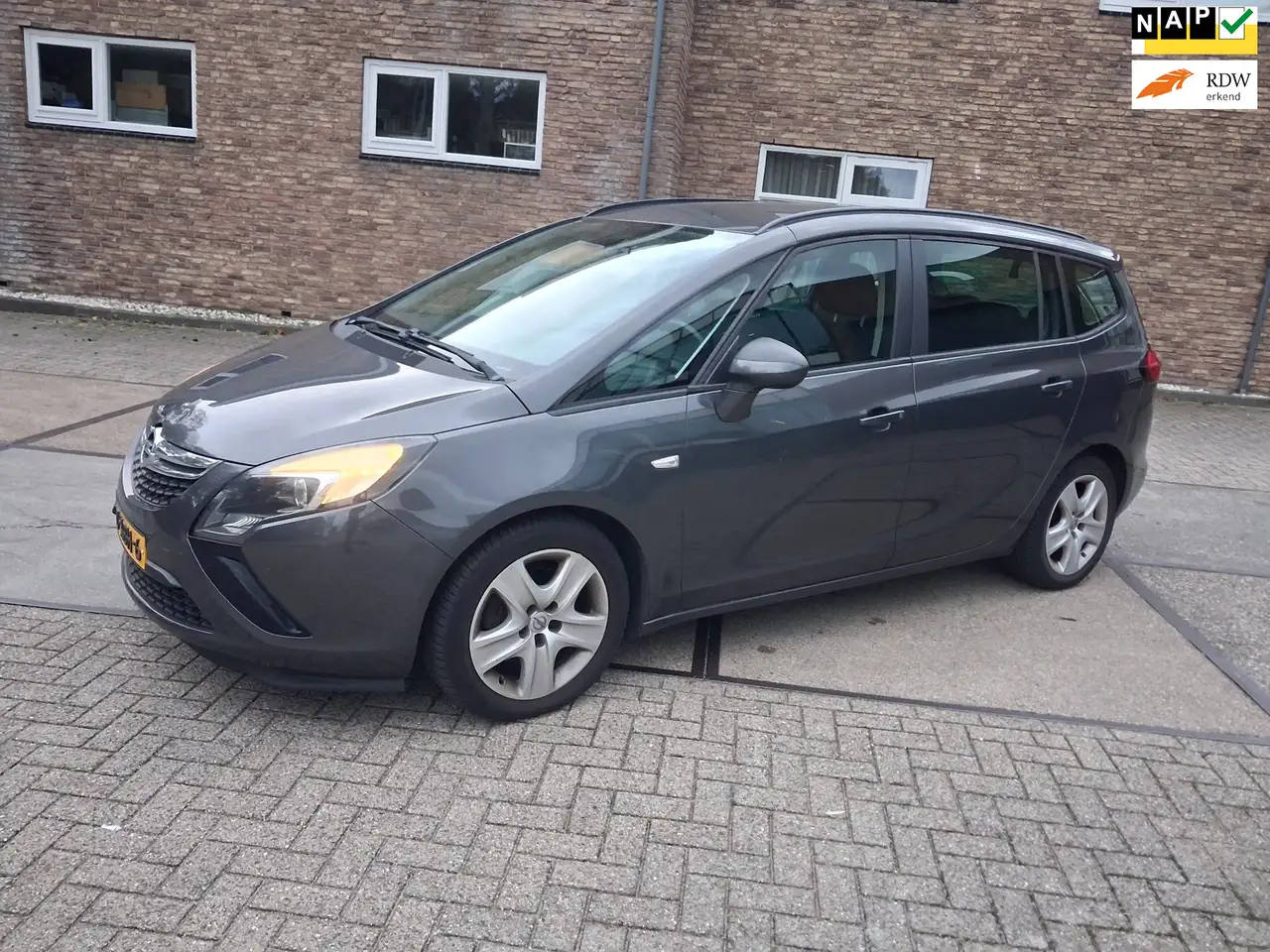 Opel Zafira Tourer