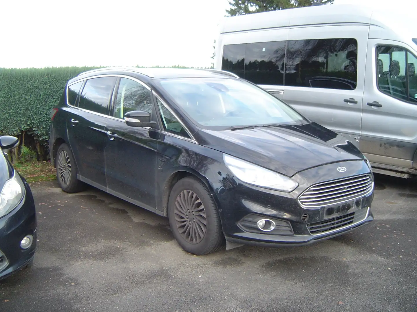 Ford S-Max S-Max 2.0 TDCi Business Class ... BOITE VIT KO ... Noir - 2