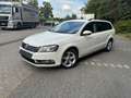 Volkswagen Passat Variant Comfortline BlueMotion Bílá - thumbnail 3