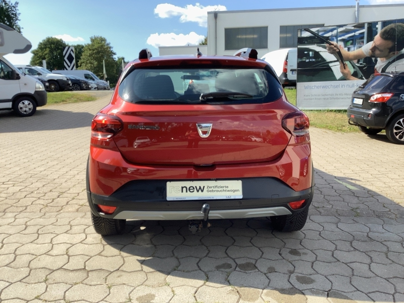 Dacia Sandero III 1.0 TCe 100 ECO-G Stepway Comfort — photo 3