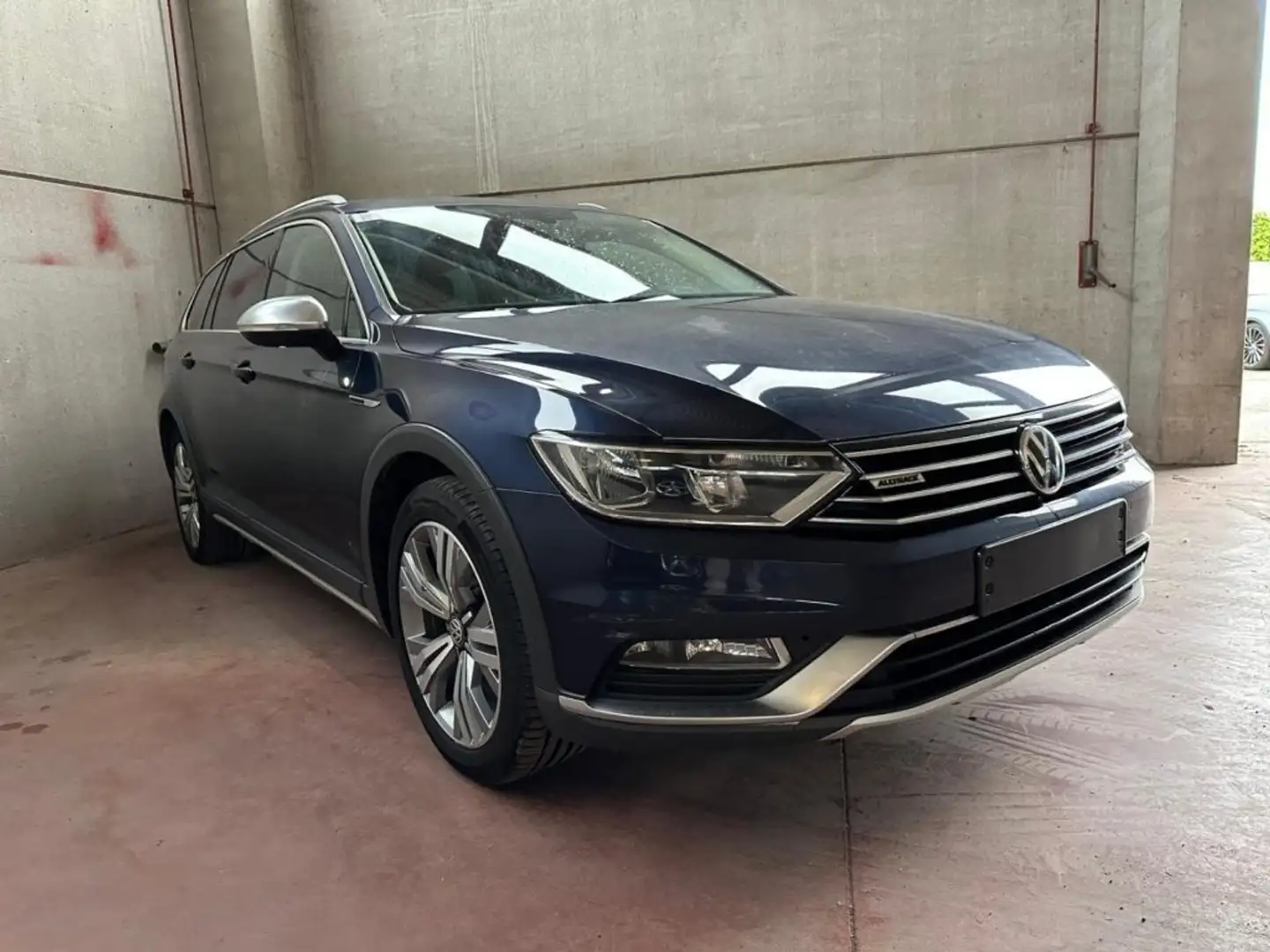 Volkswagen Passat Alltrack 2.0 TDI 190 CV 4MOTION DSG BMT Blu/Azzurro - 2