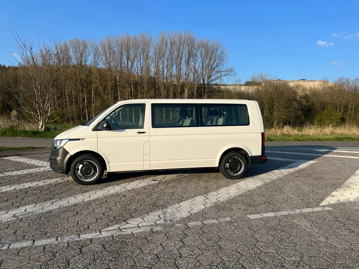 Volkswagen T6.1 Kombi lang 4MOTION 9 Sitze Blanco - 2