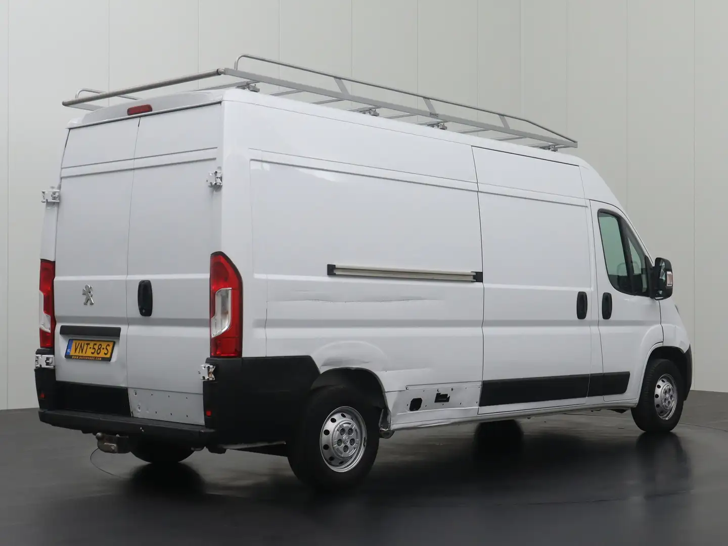 Peugeot Boxer 2.2BlueHDi 140PK L3H2 Premium | Imperiaal | Trekha Bianco - 2
