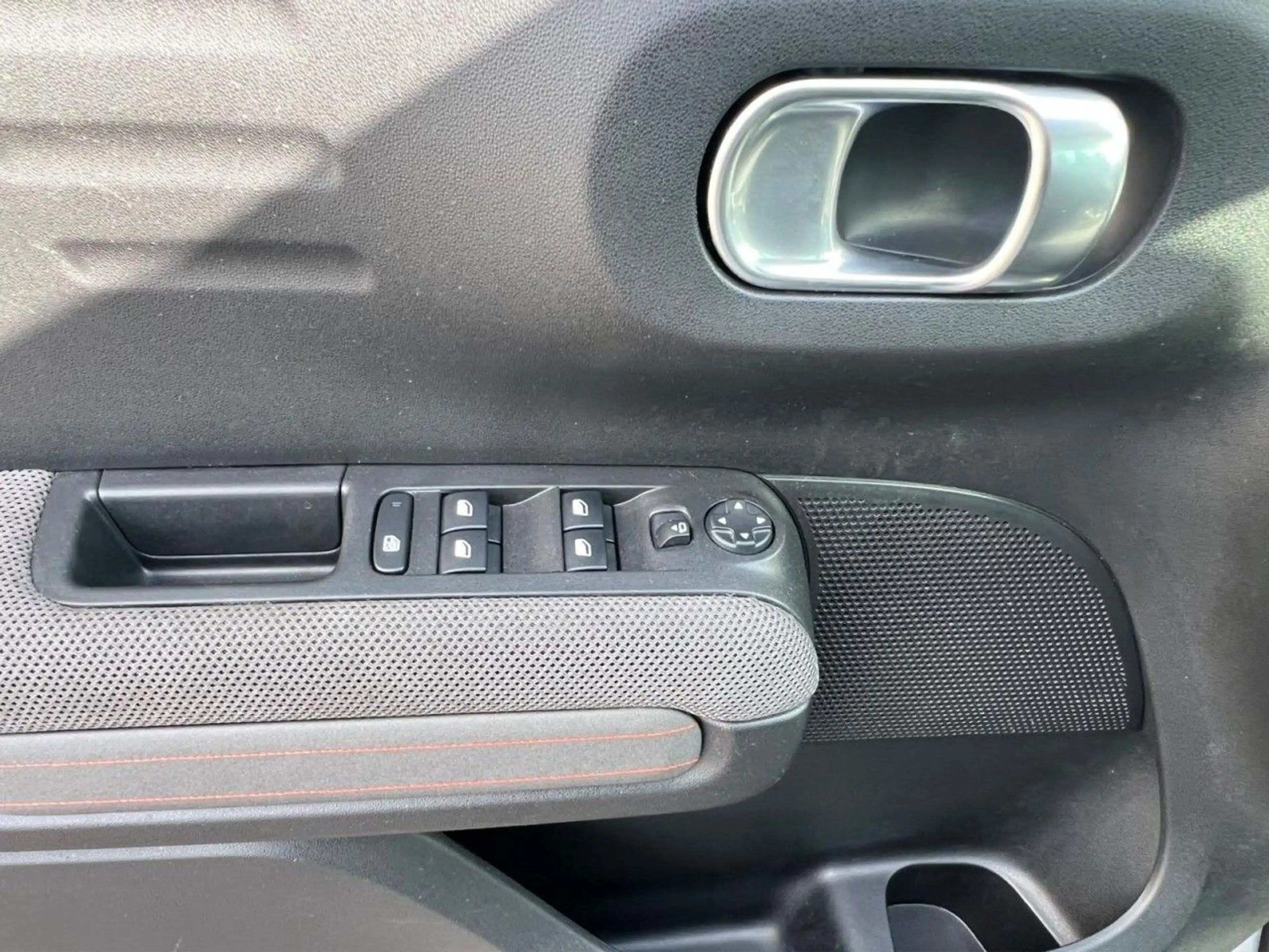 Citroen C3 Aircross Feel KLIMA,NAVI,PDC,ESP,TEMPOMAT — photo 12