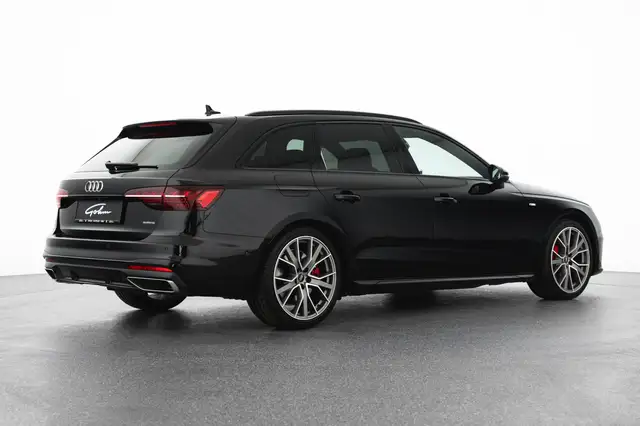 Audi A4 view 5