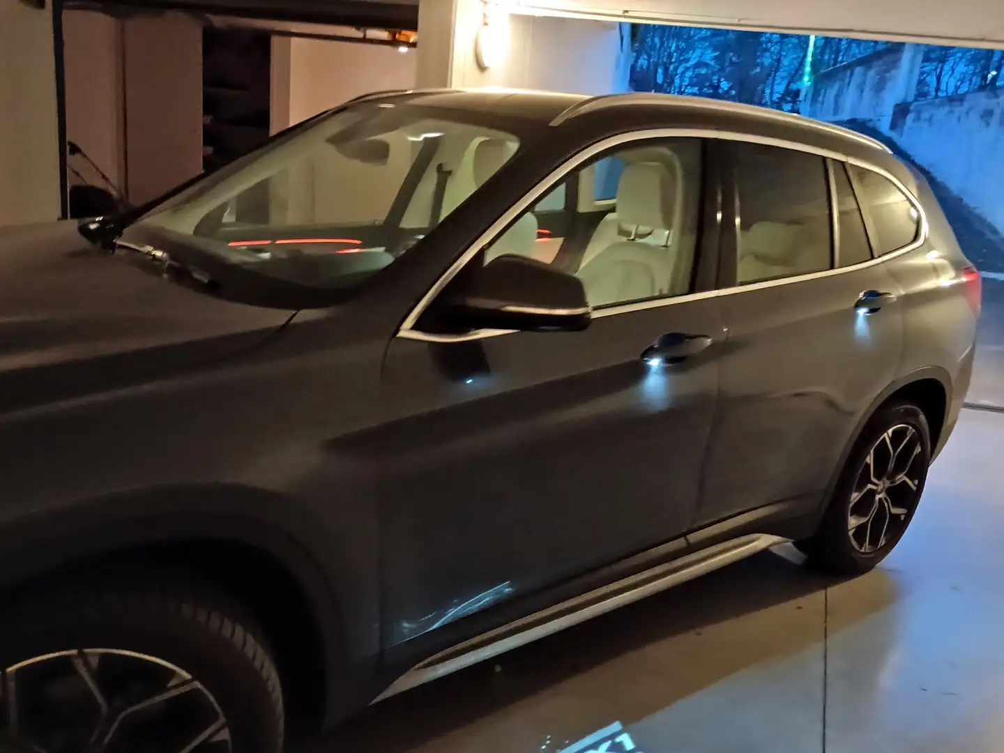BMW X1 X1+F48+2019+sdrive18i+xLine+Plus+136cv+auto Marrone - 1