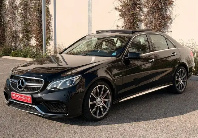 Mercedes-Benz E 63 AMG Mercedes iv 63 amg s 4matic 7g-tronic