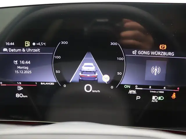 Audi A6 view 8