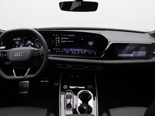 Audi A6 view 9