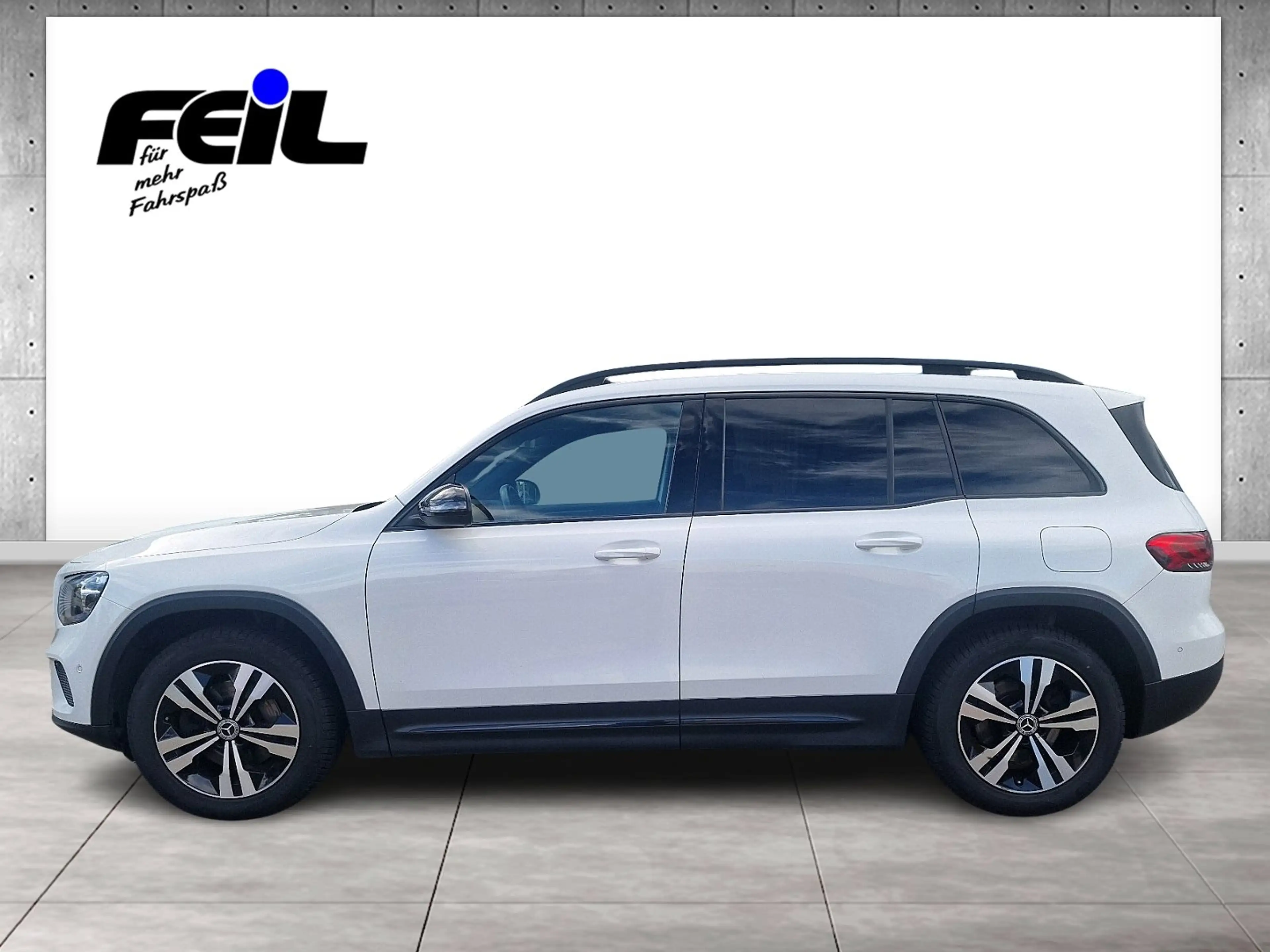 Mercedes-Benz GLB 250 4MATIC DAB LED RFK — photo 3