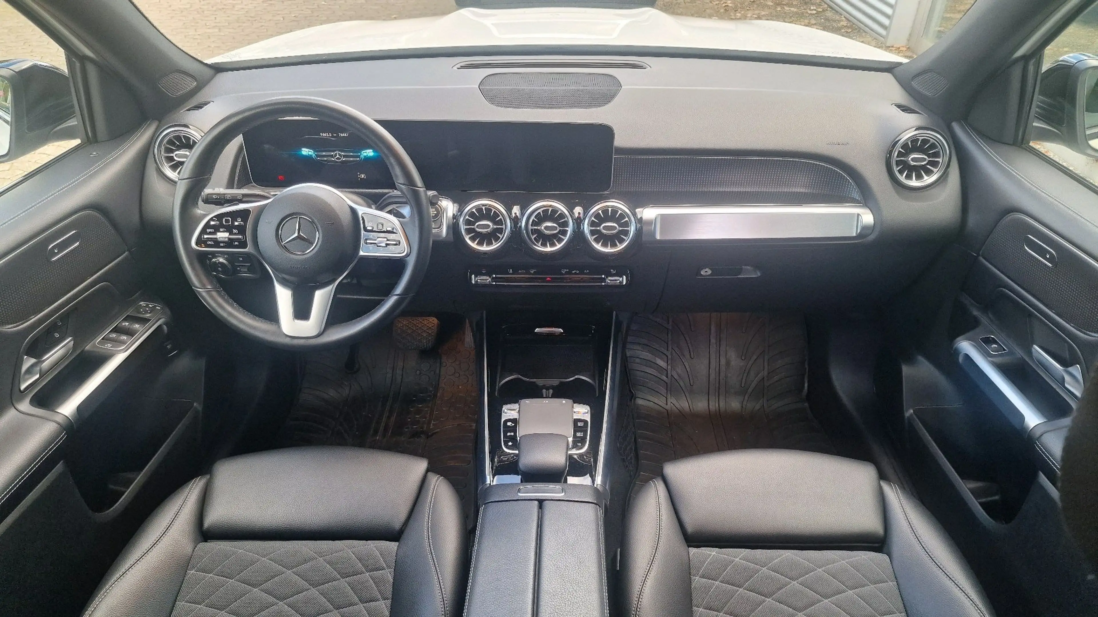 Mercedes-Benz GLB 250 4MATIC DAB LED RFK — photo 8