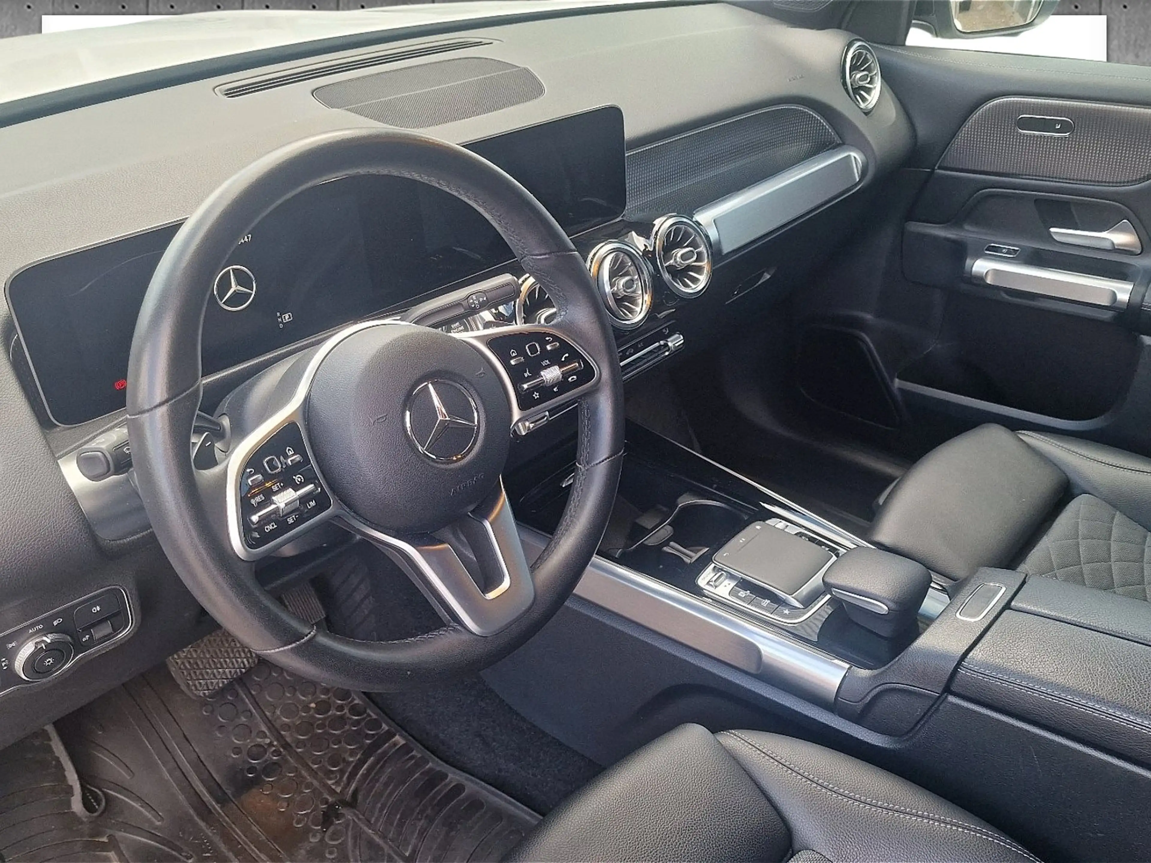 Mercedes-Benz GLB 250 4MATIC DAB LED RFK — photo 6