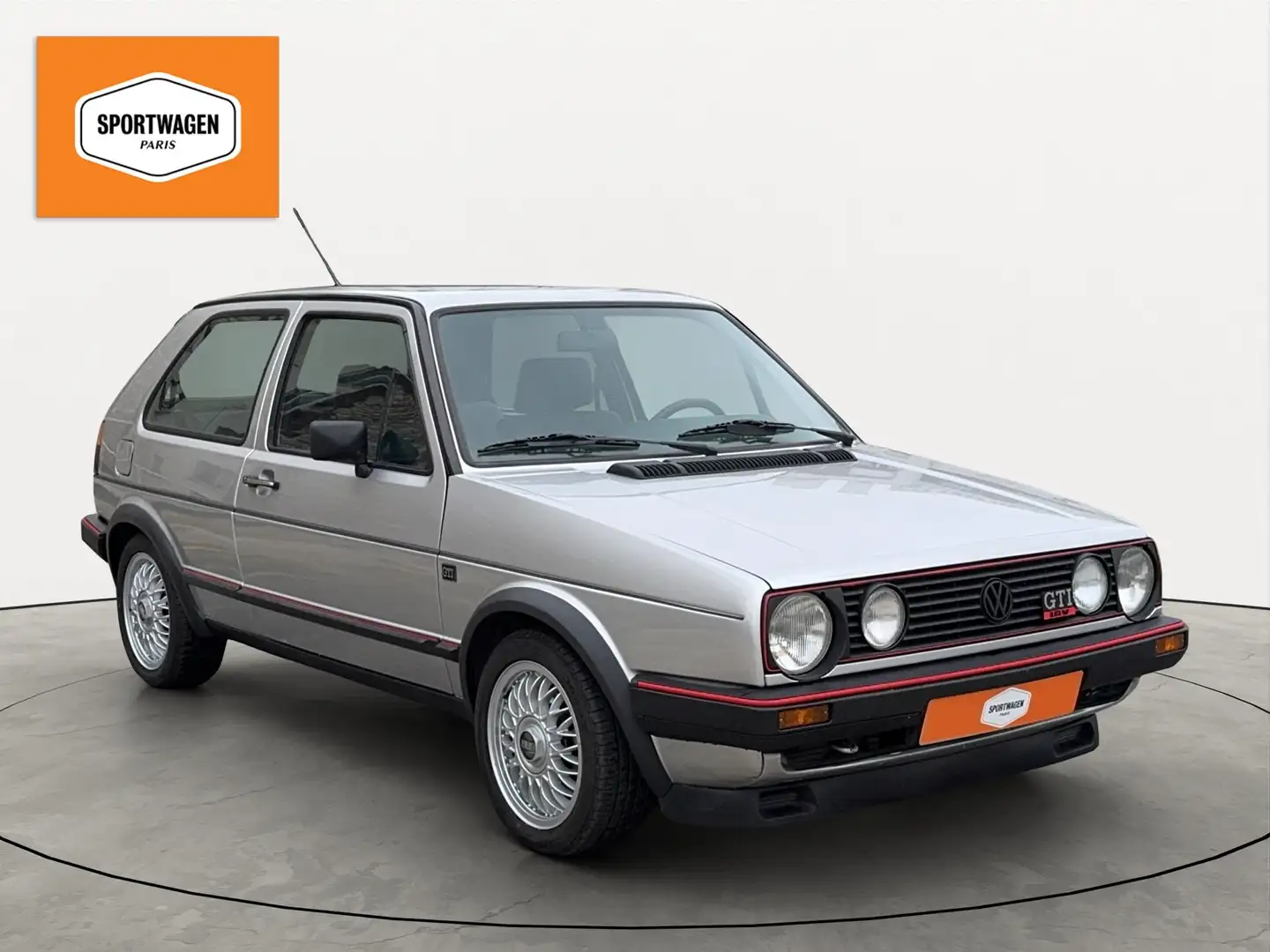 Volkswagen Golf GTI 16S Срібний - 1