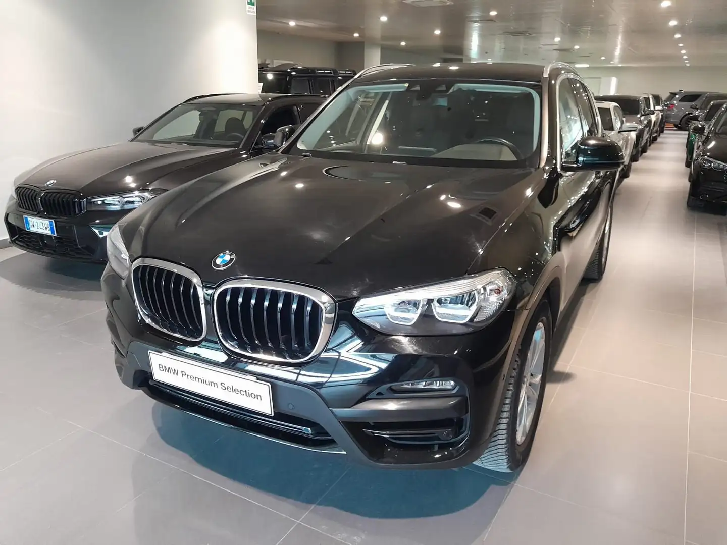 BMW X3 xdrive20d mhev 48V Business Advantage auto Zwart - 1