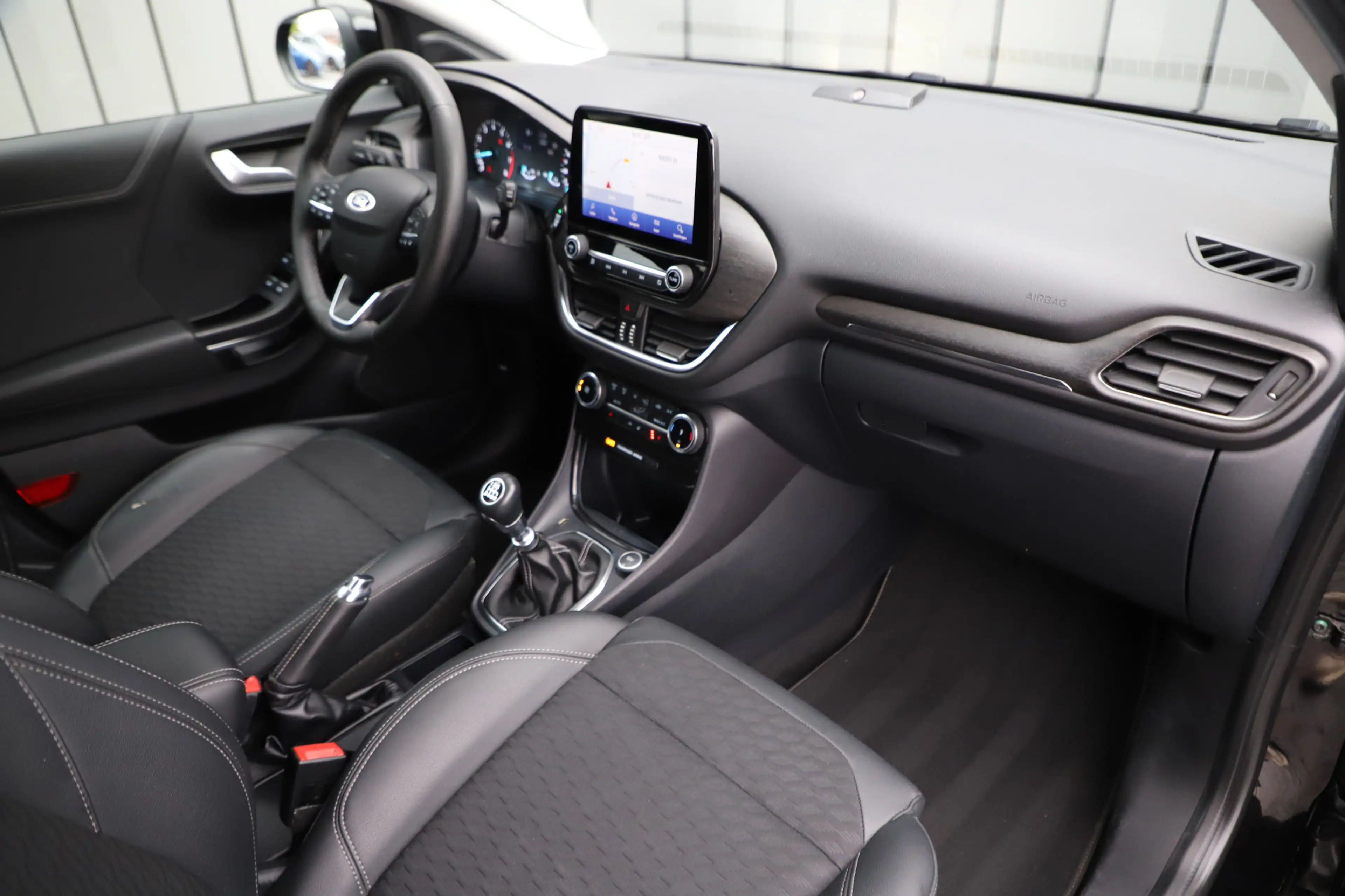 Ford Puma 1.0 EcoBoost Hybrid ST-Line X | 124PK | Keyless-go — photo 2