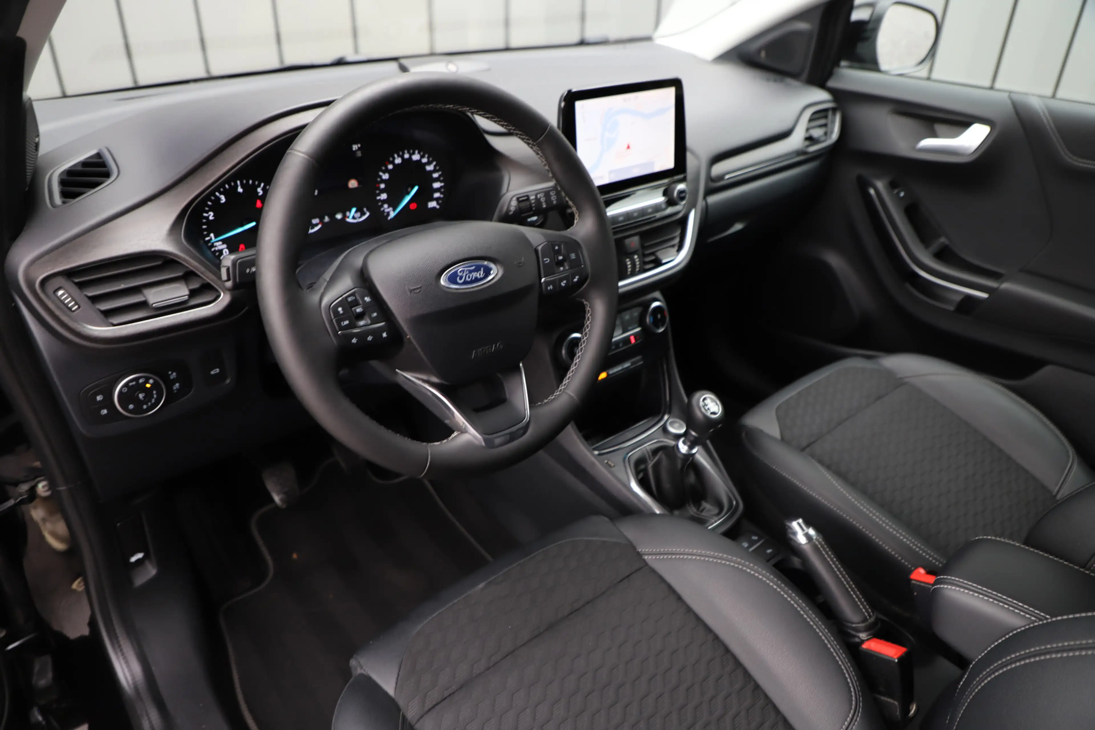 Ford Puma 1.0 EcoBoost Hybrid ST-Line X | 124PK | Keyless-go — photo 8