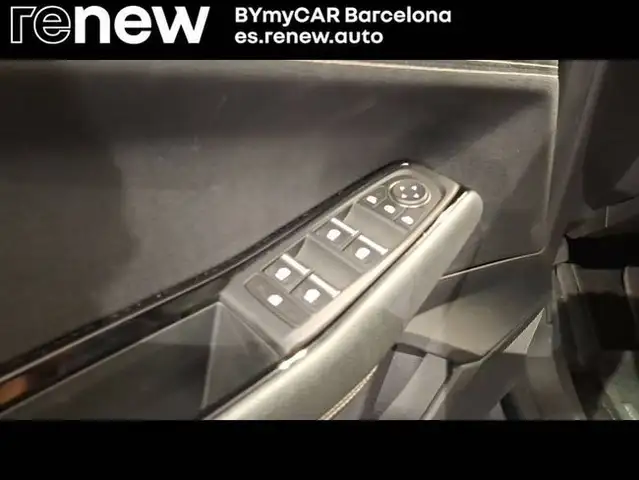 Renault Austral view 15