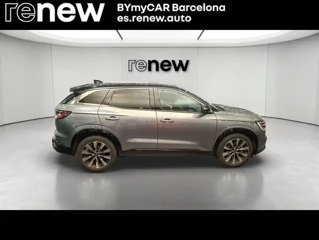 Renault Austral view 2