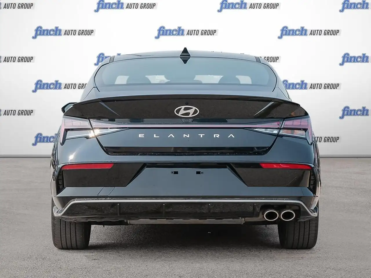 Hyundai ELANTRA fotografie Hyundai ELANTRA