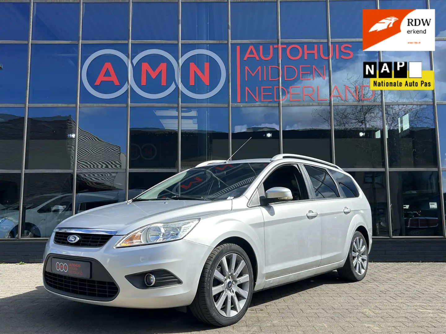 Ford Focus Wagon 1.8 Silver Magic Elekpakket,Airco,Leder,LMV1 Gris - 1