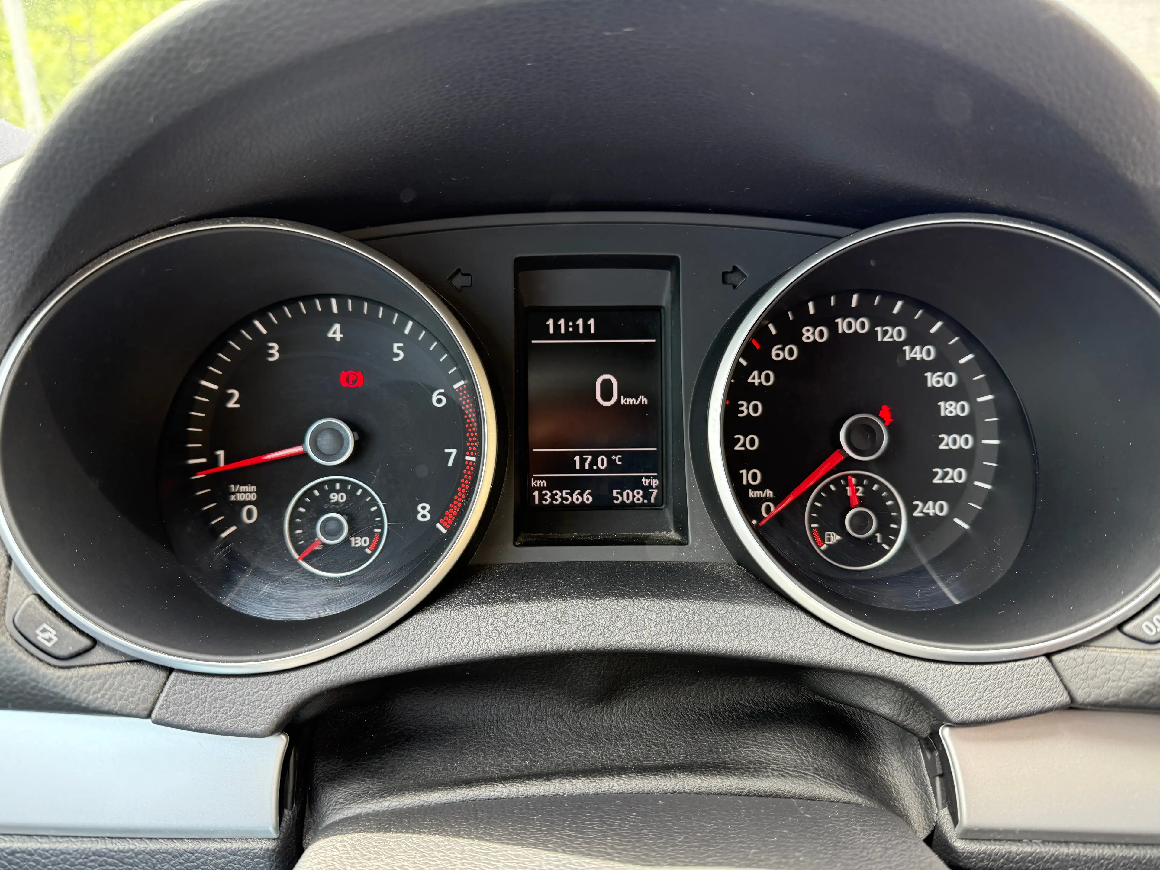 Volkswagen Golf Cabriolet — photo 11