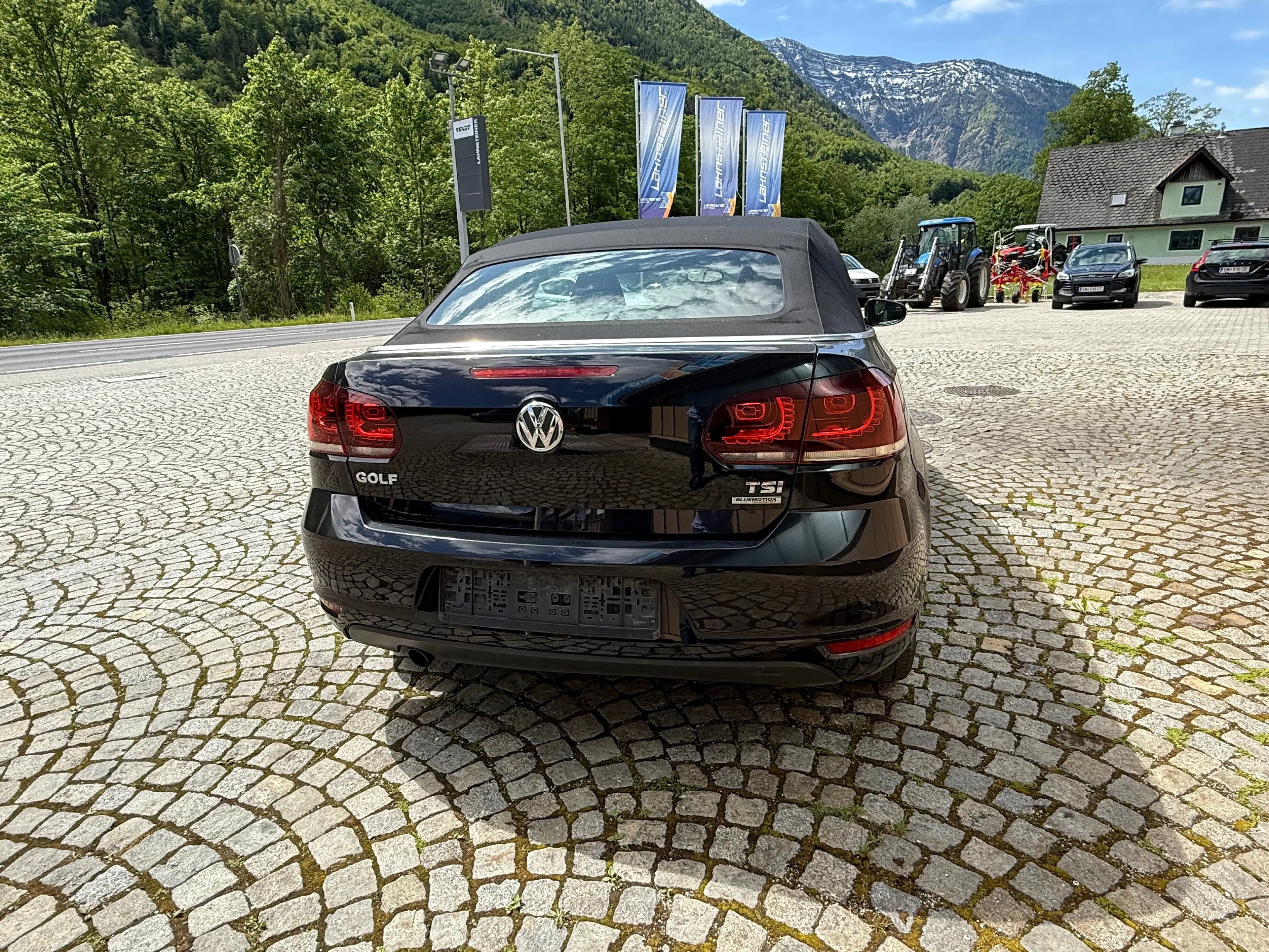 Volkswagen Golf Cabriolet — photo 8