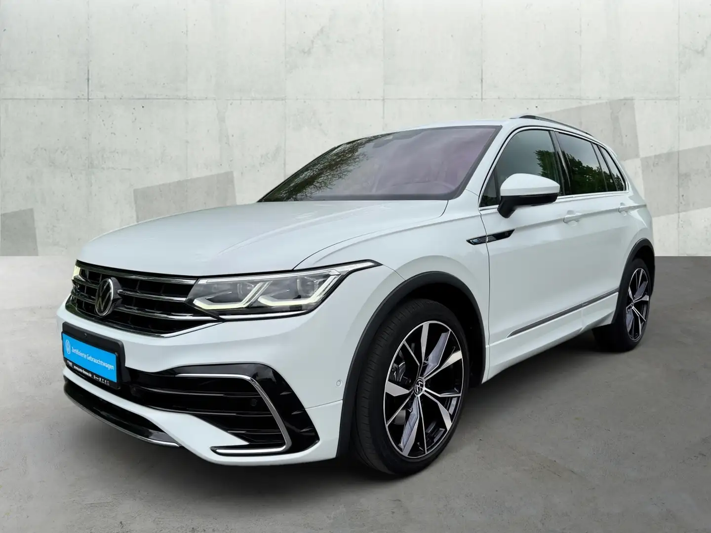 Volkswagen Tiguan 2.0 TDI DSG 4M R-LINE *AHK *IQ.LIGHT *360° *VIRTU Wit - 2