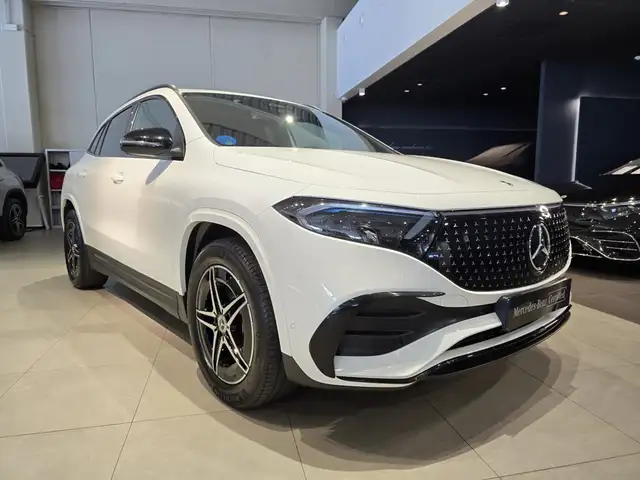 Mercedes-Benz Eqa view 8