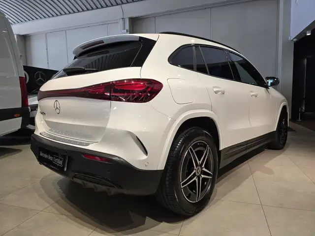 Mercedes-Benz Eqa view 7