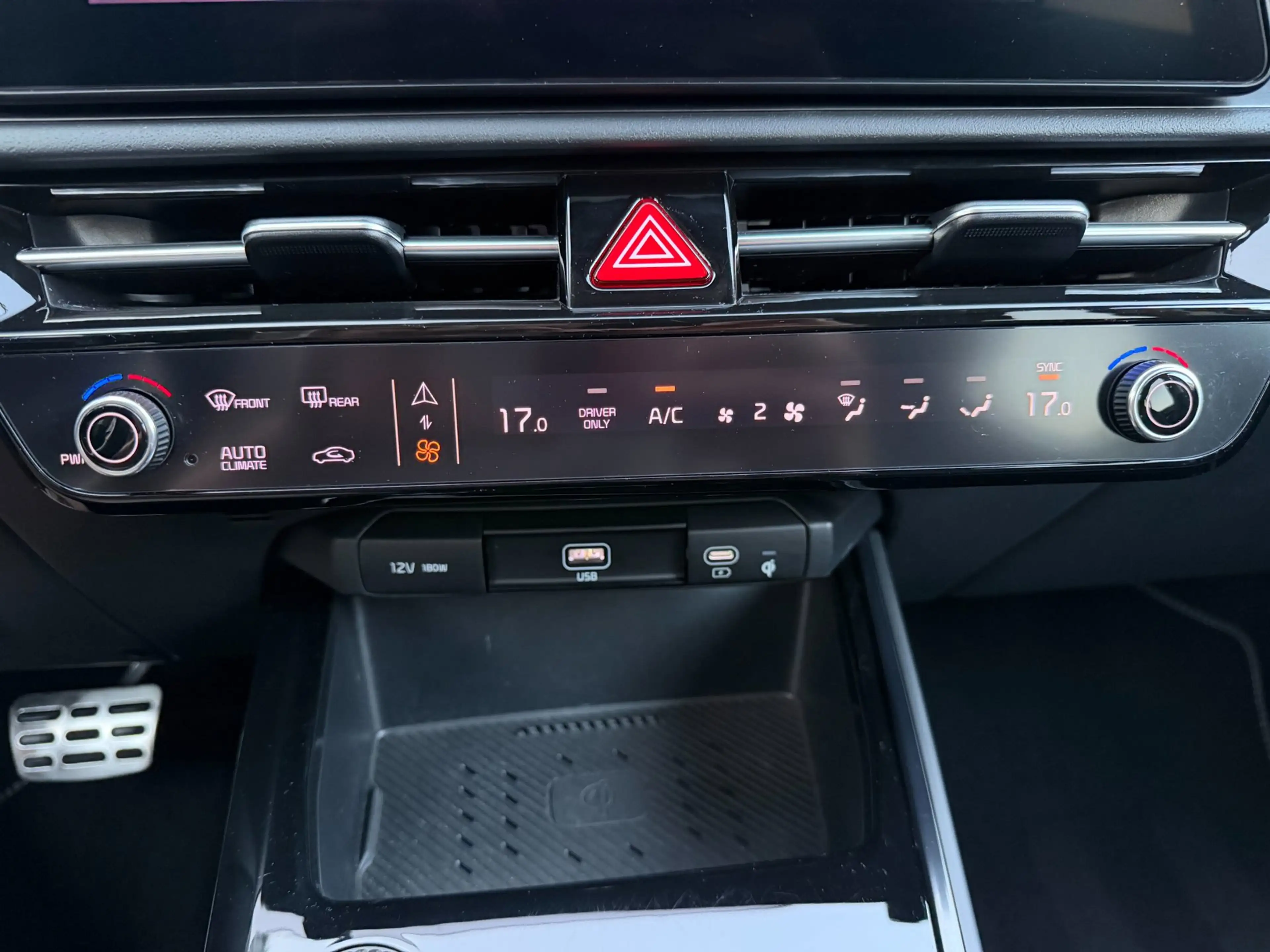Kia e-Niro EV DynamicLine 64.8 kWh ACC l WARMTEPOMP l SoH 99% — photo 22