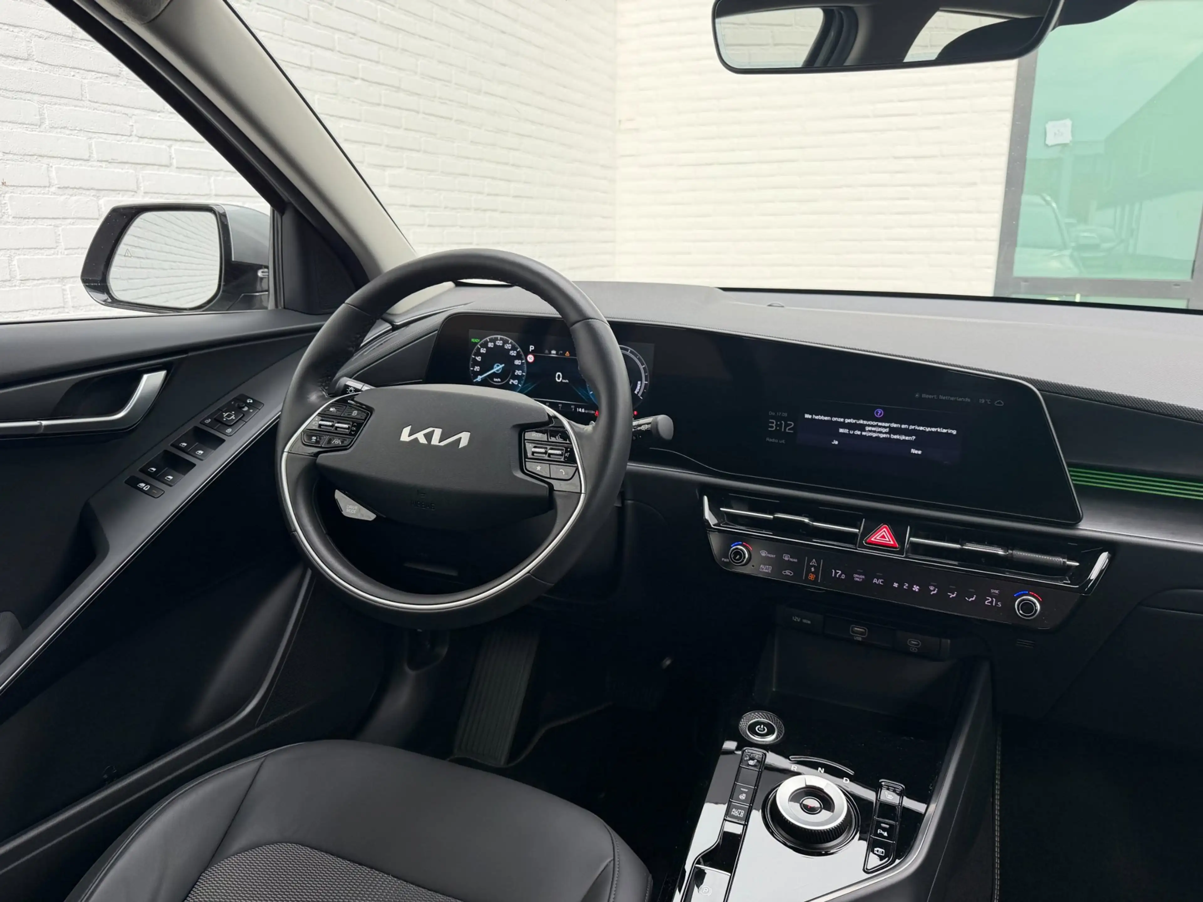 Kia e-Niro EV DynamicLine 64.8 kWh ACC l WARMTEPOMP l SoH 99% — photo 13