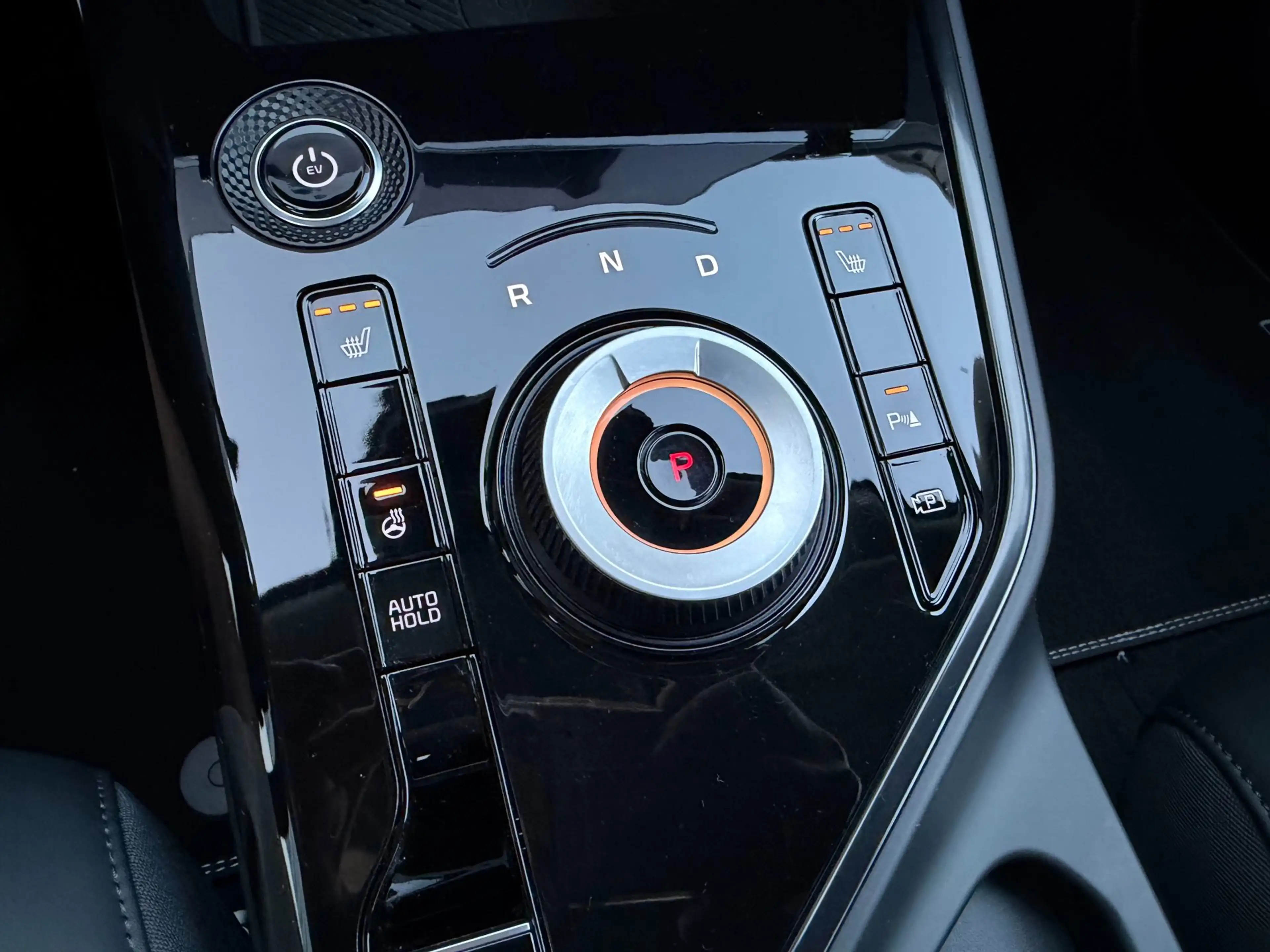 Kia e-Niro EV DynamicLine 64.8 kWh ACC l WARMTEPOMP l SoH 99% — photo 17