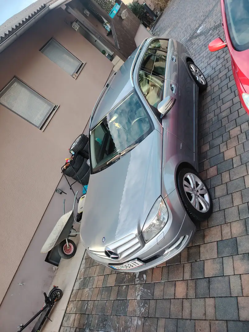 Mercedes-Benz C 200 C 200 T Avantgarde BlueEfficiency CDI Aut. Avantgarde Grau - 2