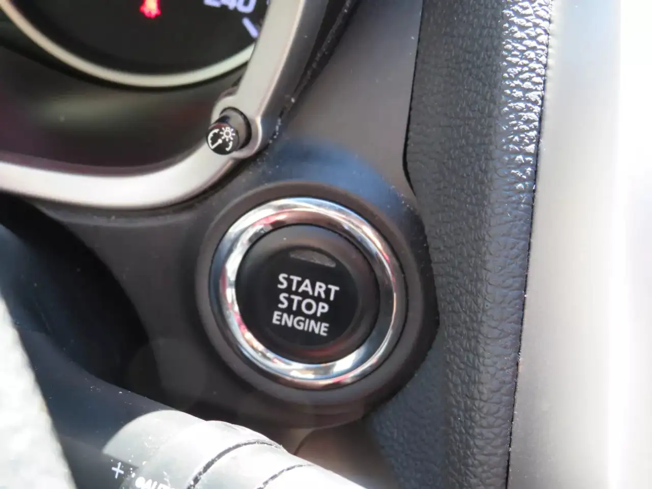 Mitsubishi Eclipse Cross снимка Mitsubishi Eclipse Cross