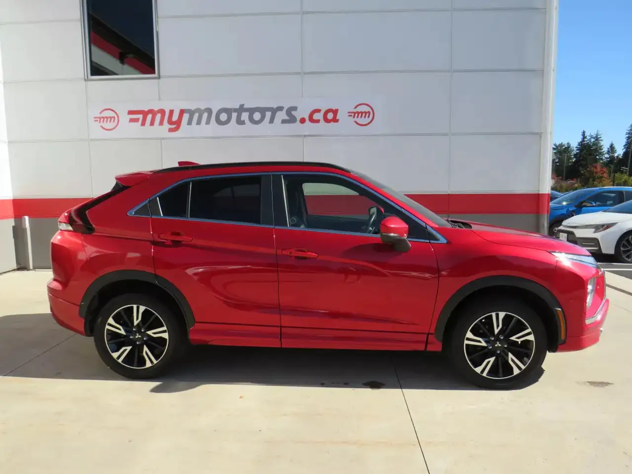 Mitsubishi Eclipse Cross снимка Mitsubishi Eclipse Cross