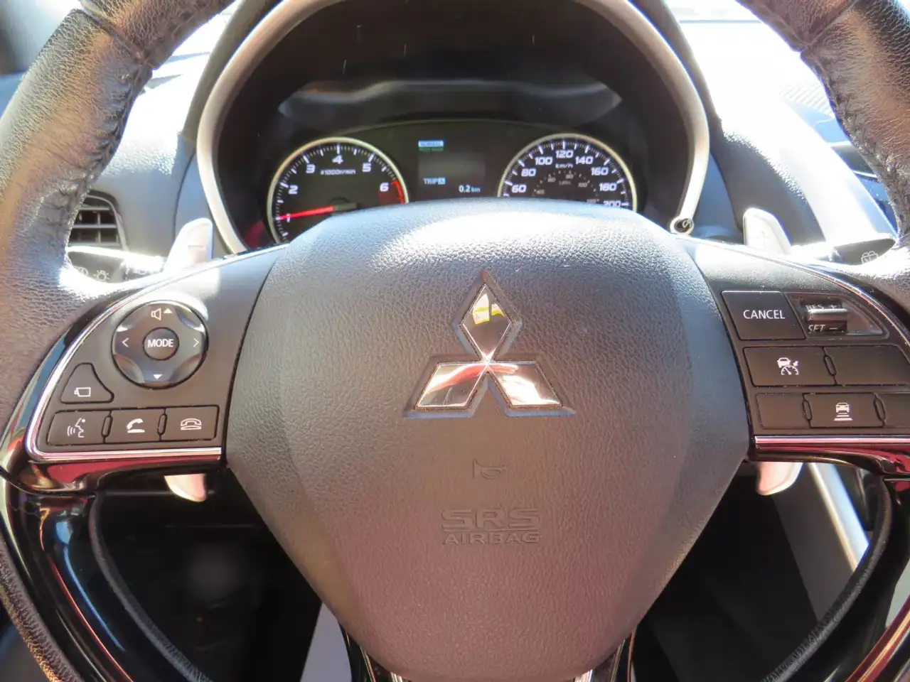 Mitsubishi Eclipse Cross снимка Mitsubishi Eclipse Cross