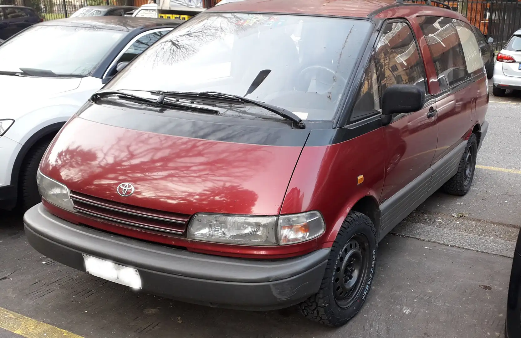 Toyota Previa 2.4i 16v GLI cat. Piros - 2