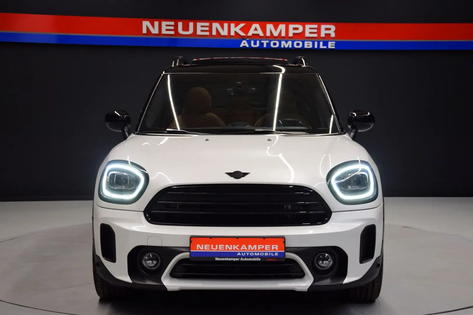 MINI Cooper Countryman Premium Plus Pano ACC HuD Memo Weiß - 2