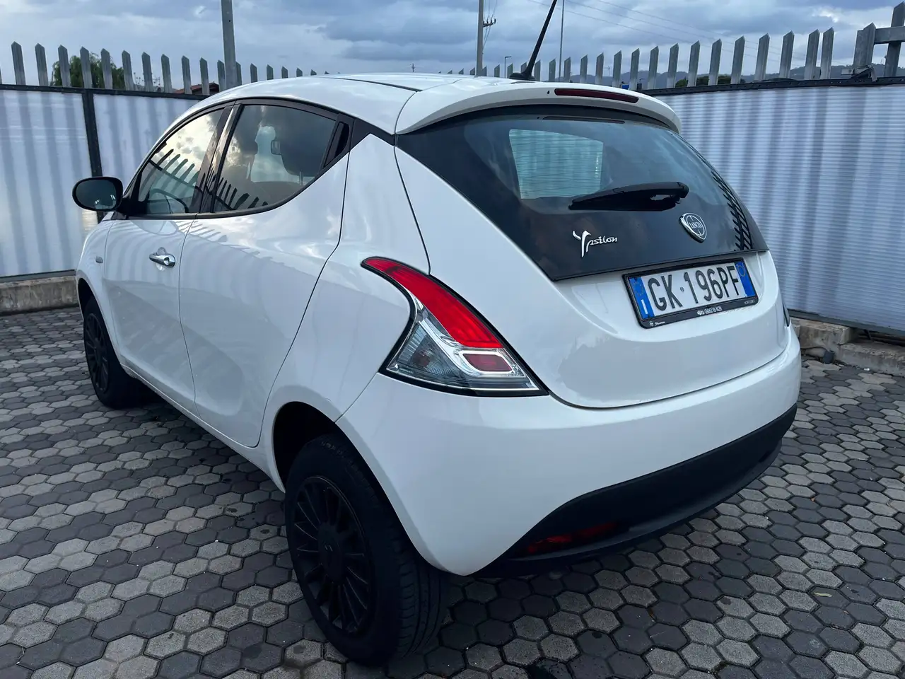 Lancia Ypsilon 2022