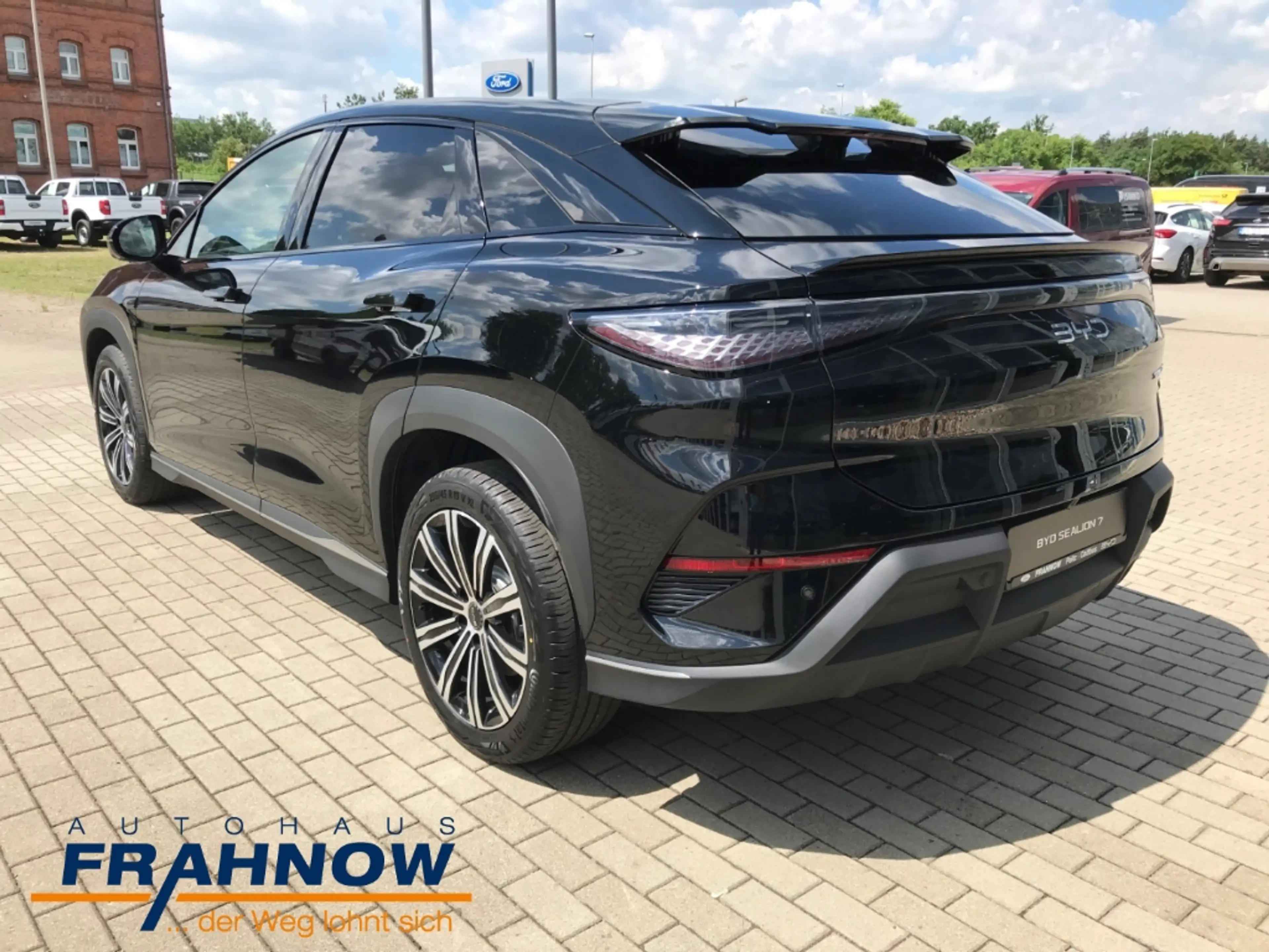 BYD Sealion 7 230 kW RWD Comfort LED ACC NAVI PANO — photo 6