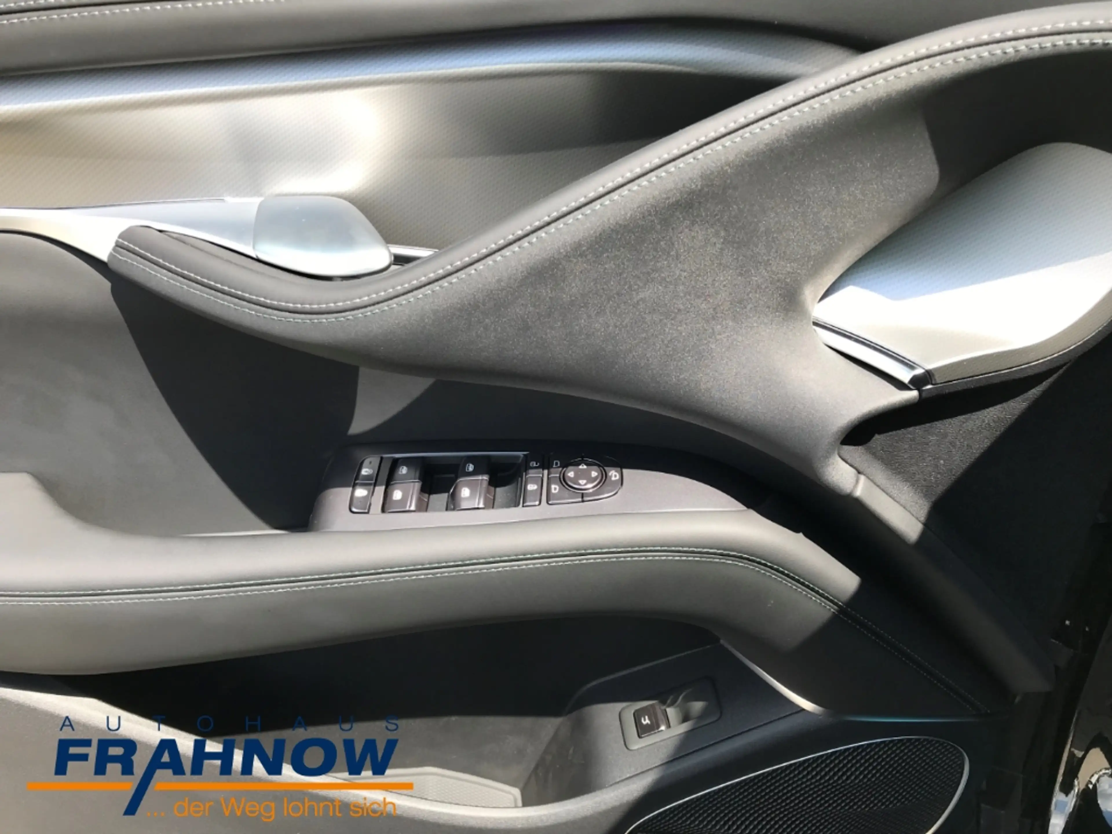 BYD Sealion 7 230 kW RWD Comfort LED ACC NAVI PANO — photo 7