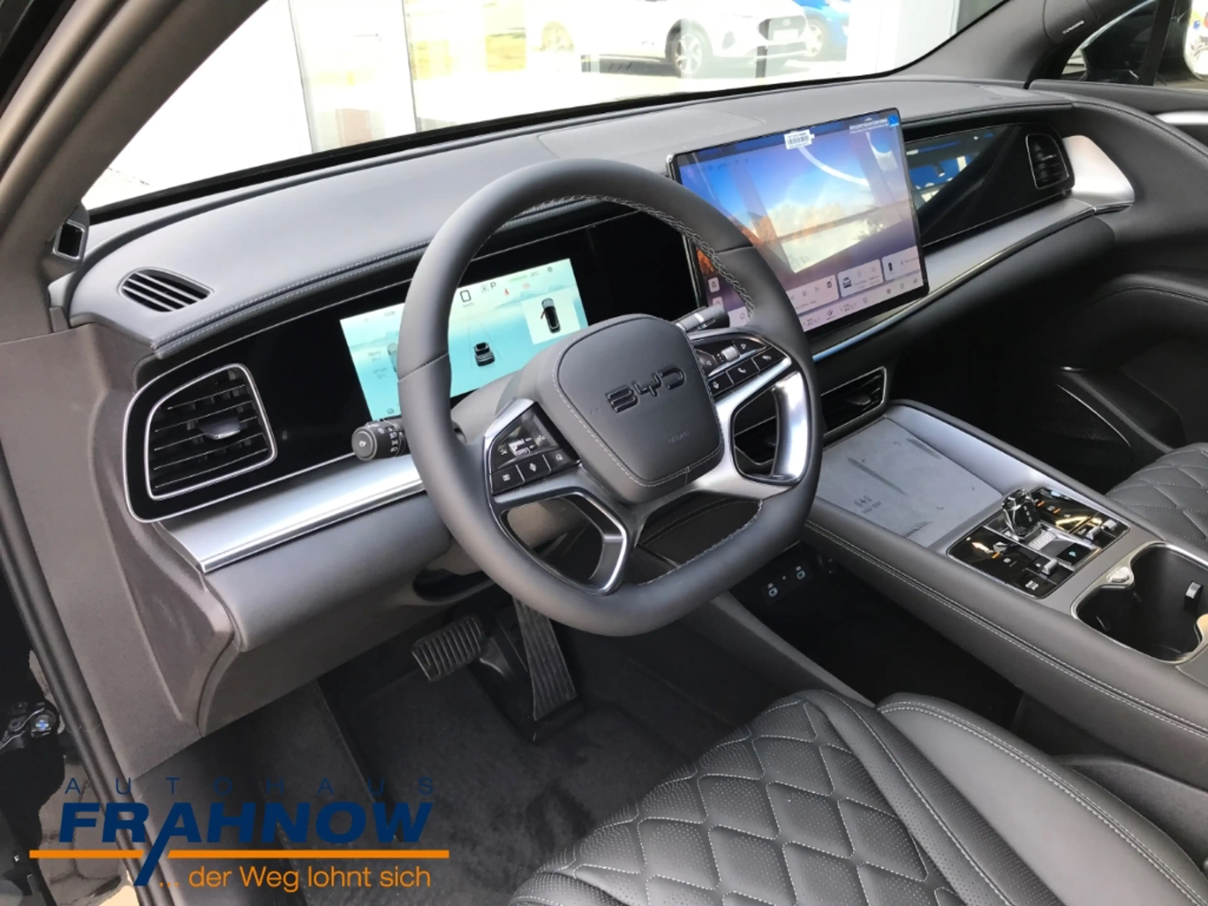 BYD Sealion 7 230 kW RWD Comfort LED ACC NAVI PANO — photo 8