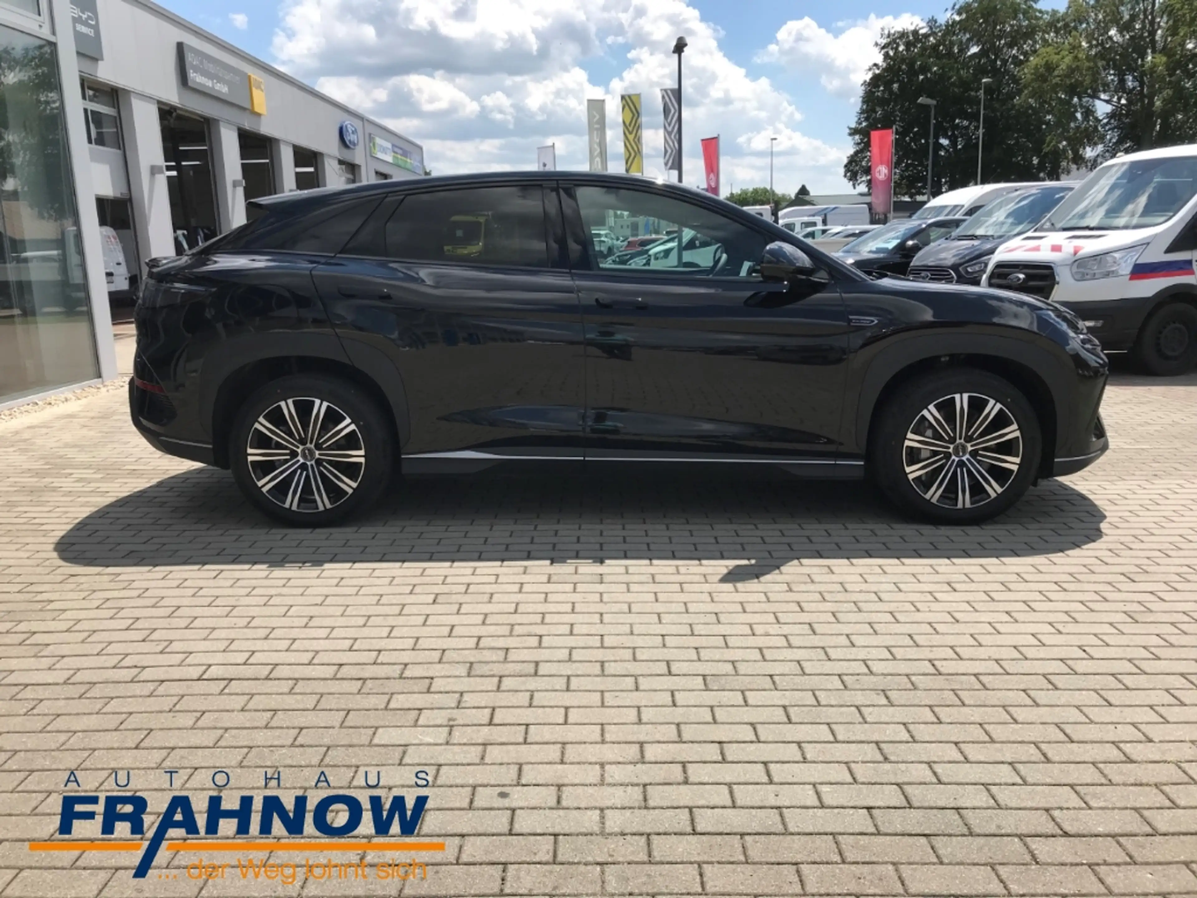 BYD Sealion 7 230 kW RWD Comfort LED ACC NAVI PANO — photo 3