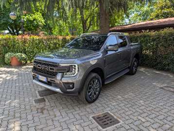 2.0 ecoblue doppia cabina Wildtrak awd 205cv auto