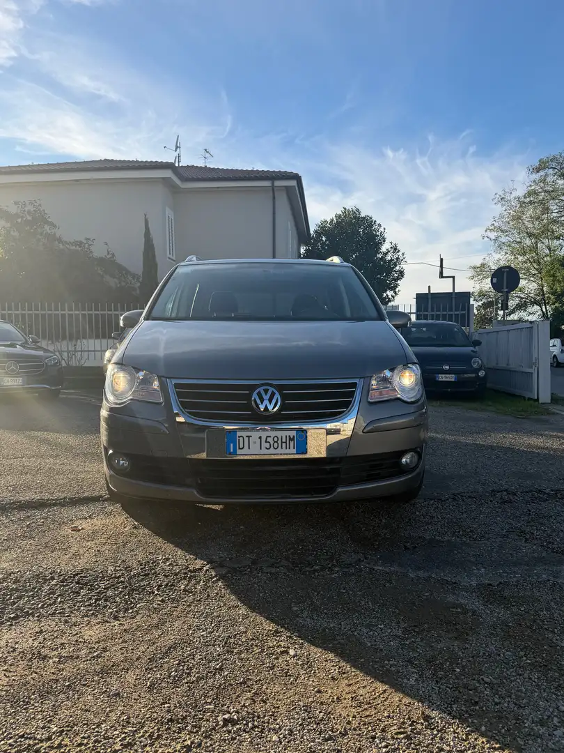 Volkswagen Touran Touran I 2007 2.0 Trendline ecofuel Zwart - 1