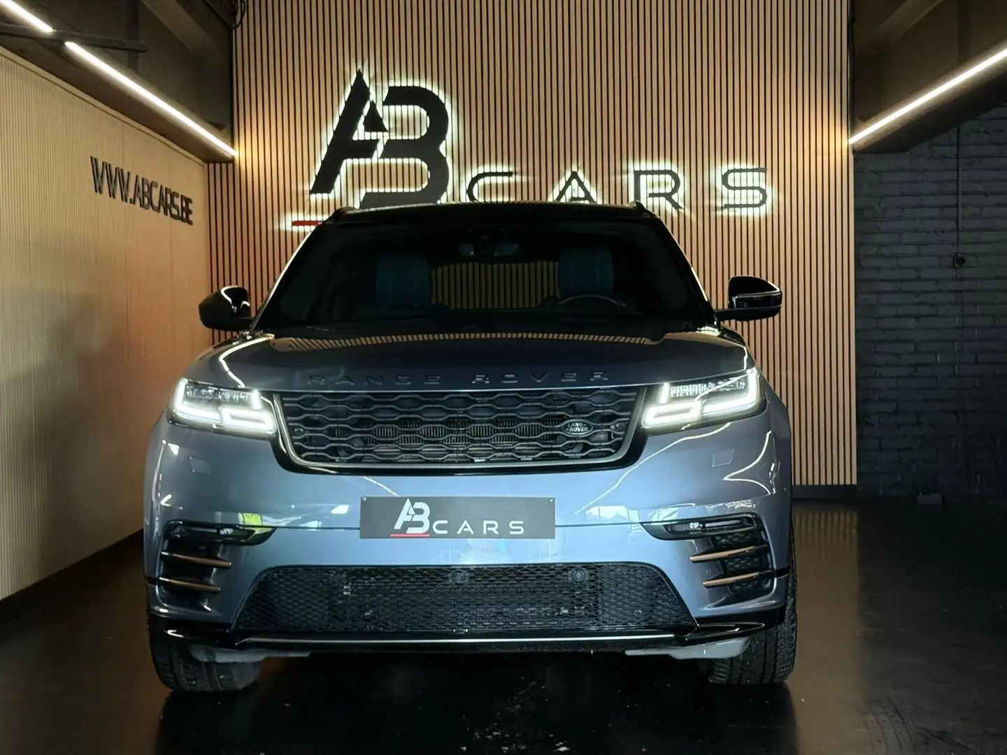 Land Rover Range Rover Velar Velar 3.0 TD6 R-Dynamic HSE * GAR 12 MOIS * Gris - 2